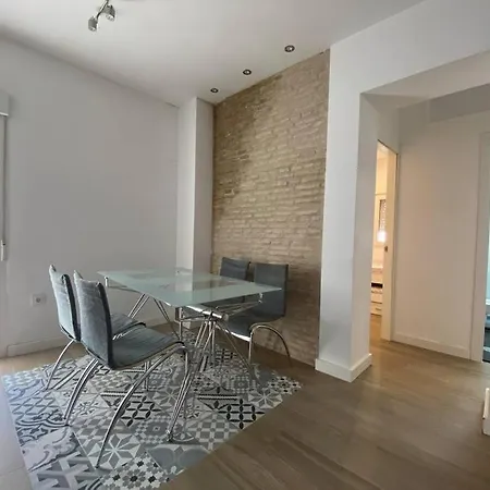 And Cozy In Apartamento